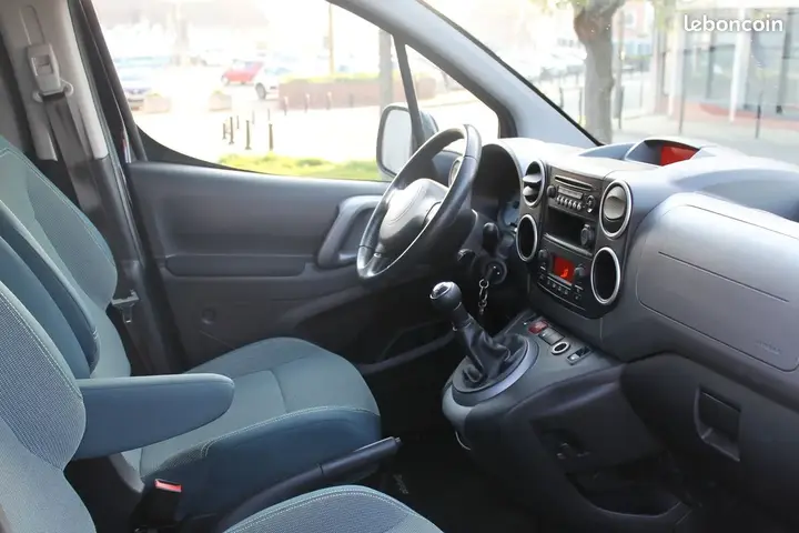 Citroen Berlingo 2017 photo 2