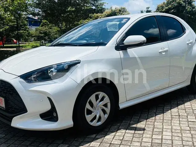 Toyota Yaris 2024 photo 2