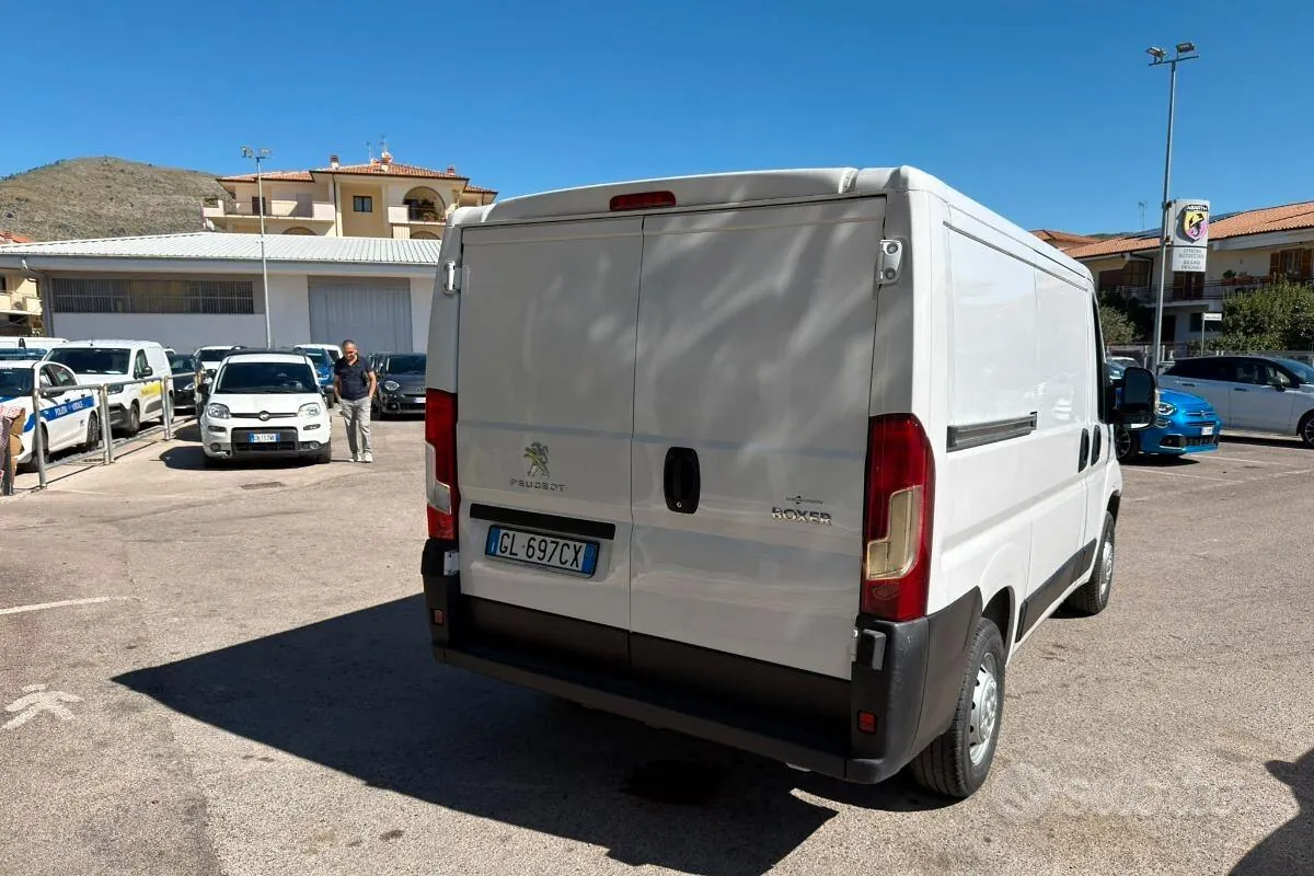 Peugeot Boxer 2022 photo 4