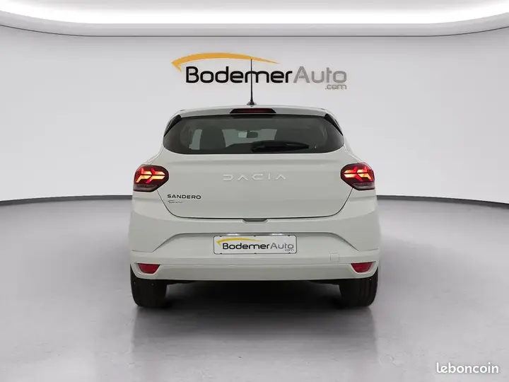 Dacia Sandero 2024 photo 4