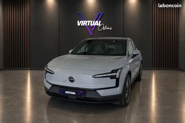 Volvo Ex30 2024 photo 3
