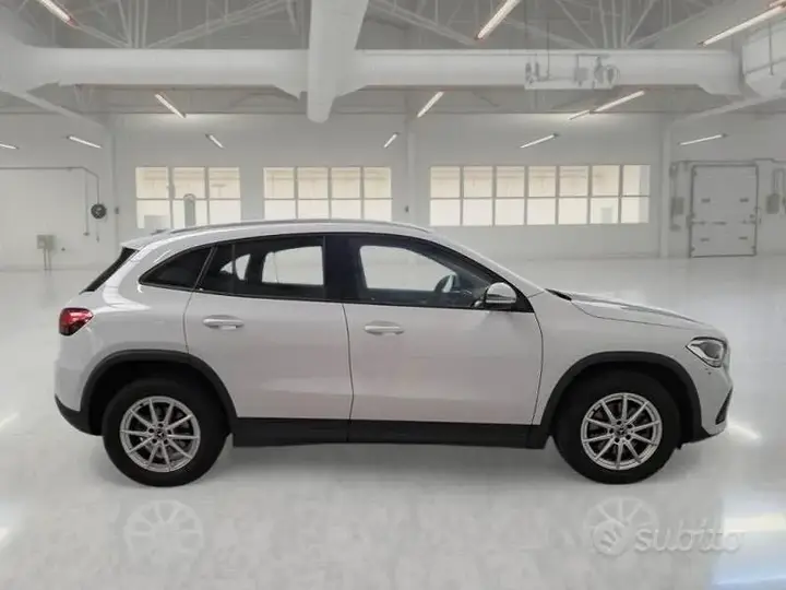 Mercedes-Benz Gla 2021 photo 3