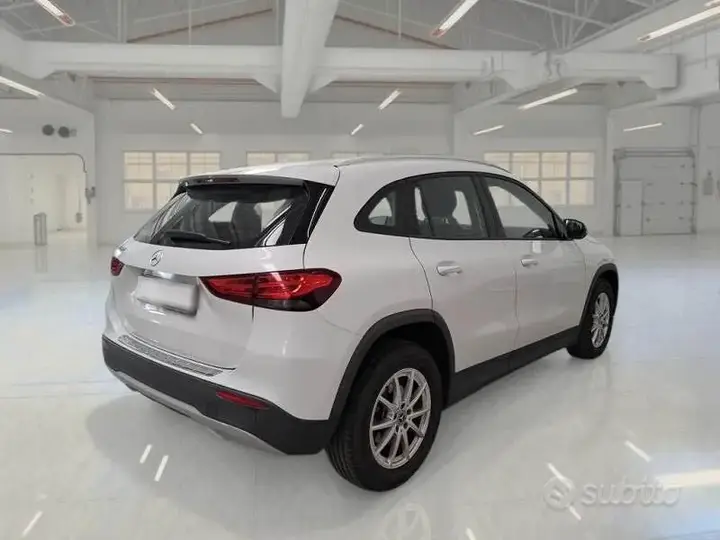 Mercedes-Benz Gla 2021 photo 5
