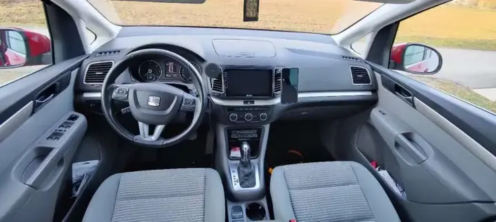 Seat Alhambra 2013 photo 3