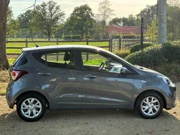 Hyundai I10 2019 photo 2