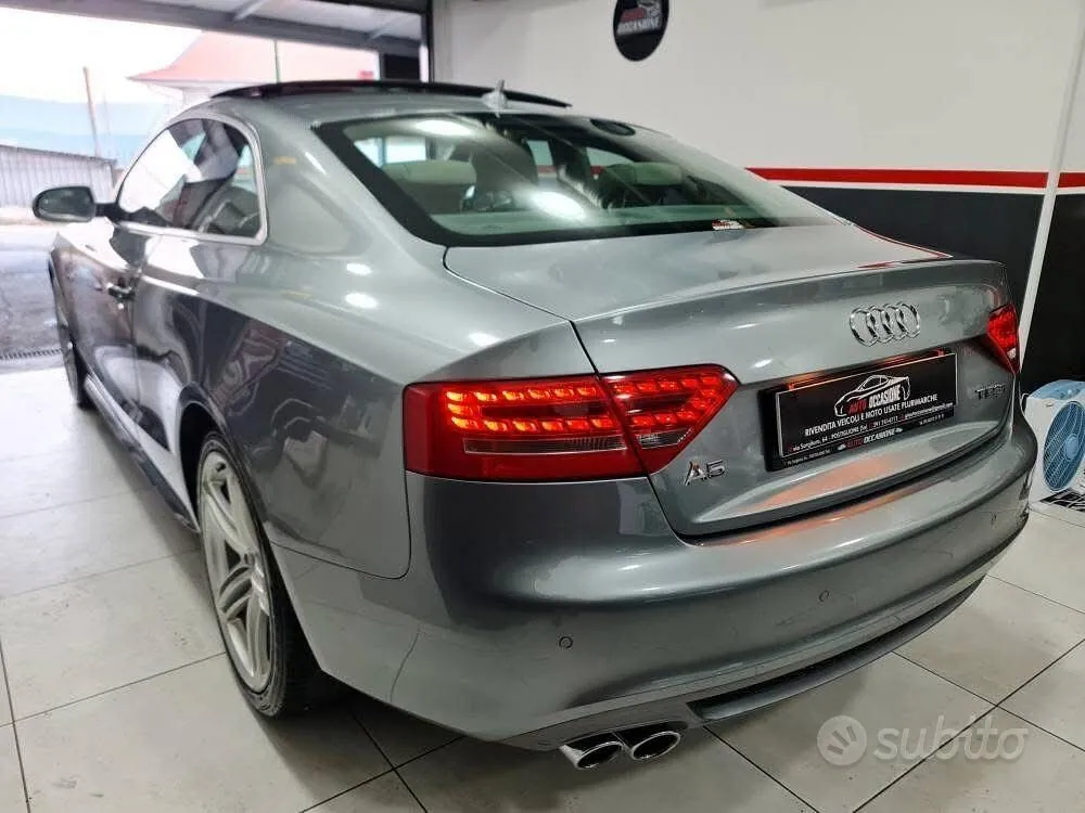 Audi A5 2011 photo 4