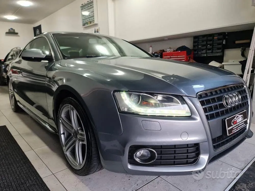 Audi A5 2011 photo 3