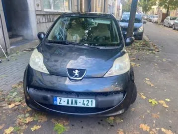 Peugeot 107 2006 photo 2
