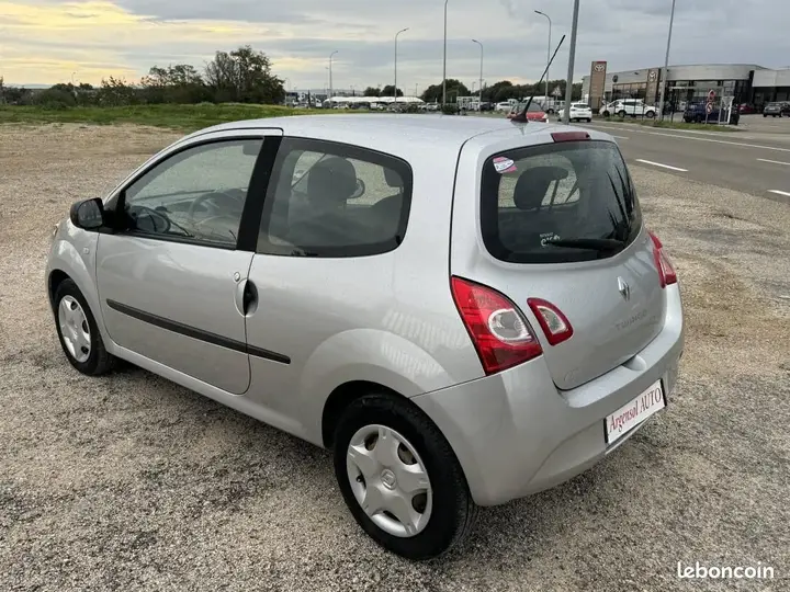 Renault Twingo 2014 photo 5