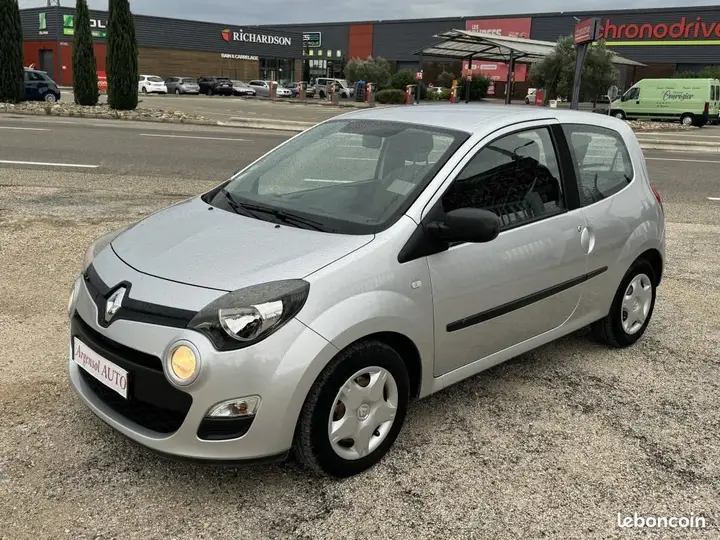 Renault Twingo 2014 photo 3