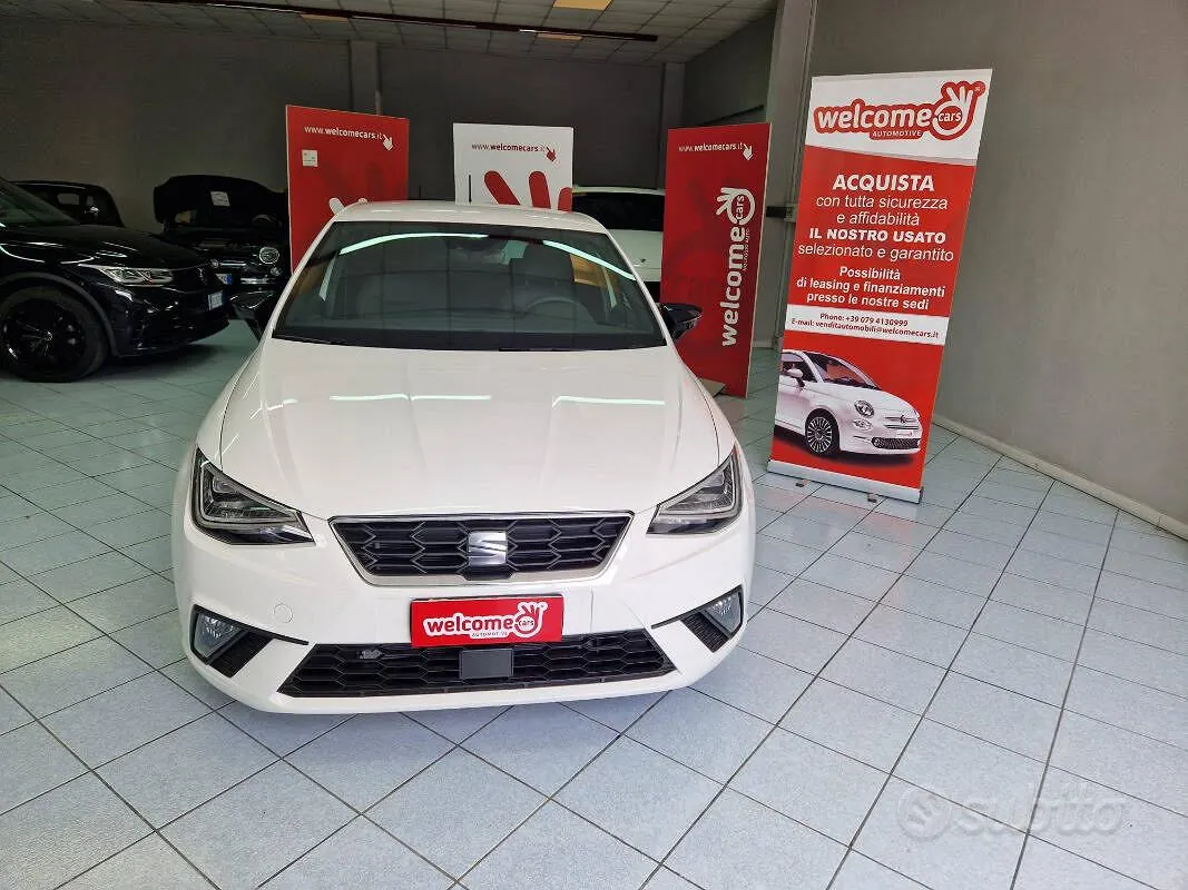Seat Ibiza 2023 photo 2