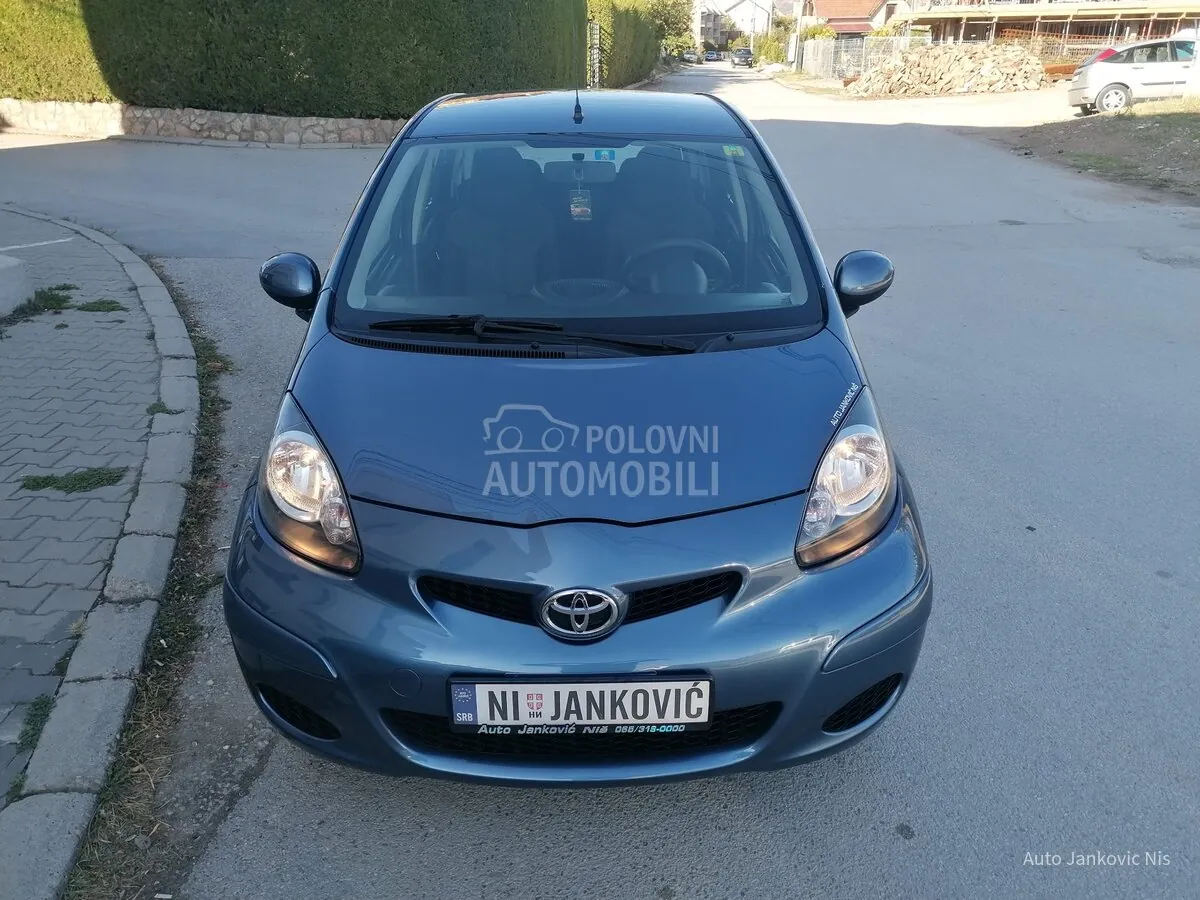 Toyota Aygo 2010 photo 4