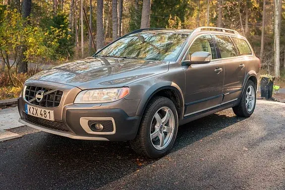Volvo Xc70 2011 photo 2