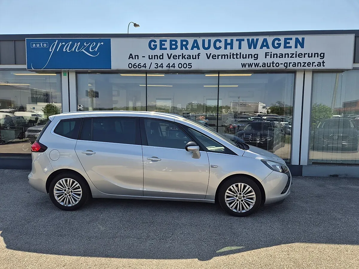 Opel Zafira Tourer