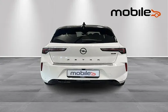 Opel Astra 2022 photo 4