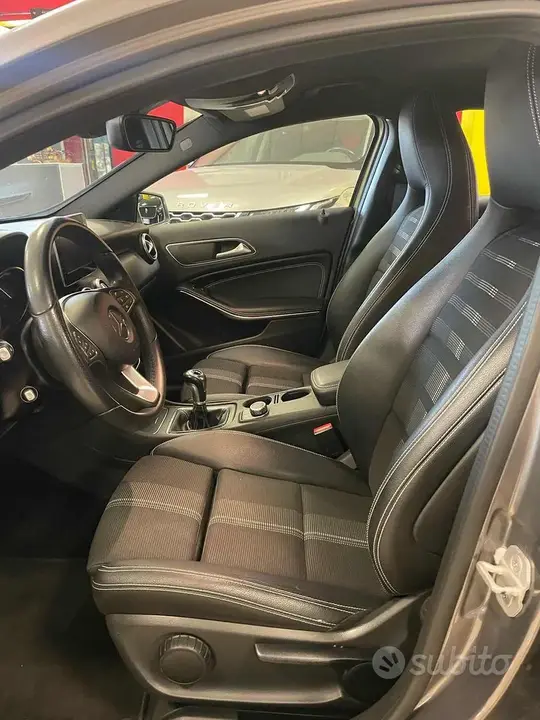 Mercedes-Benz A-Class 2017 photo 5