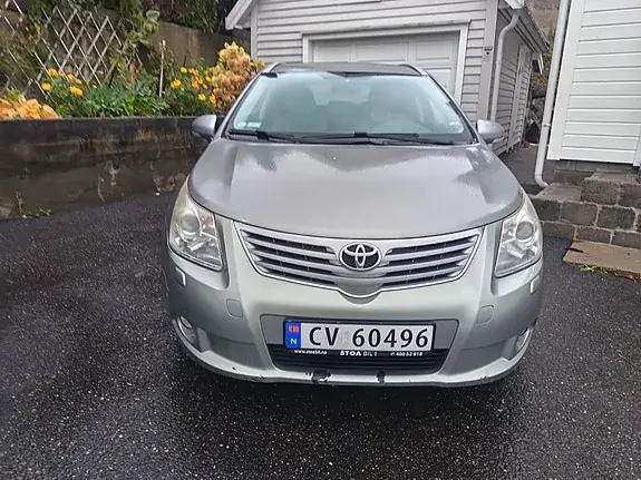 Toyota Avensis 2011 photo 3
