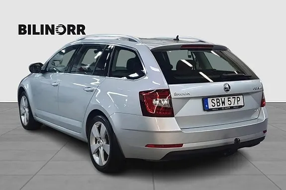 Skoda Octavia 2019 photo 2