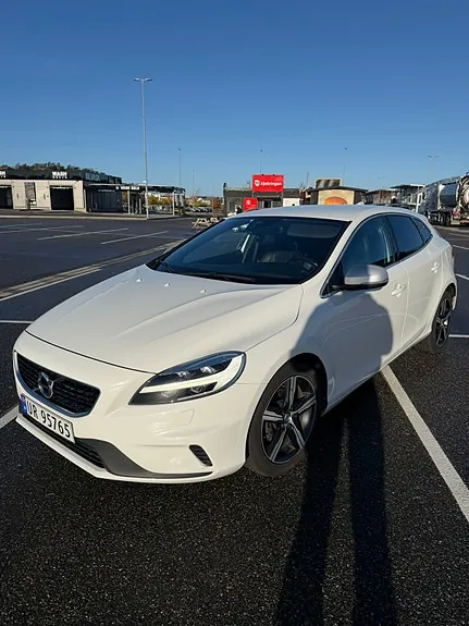 Volvo V40 2017 photo 3
