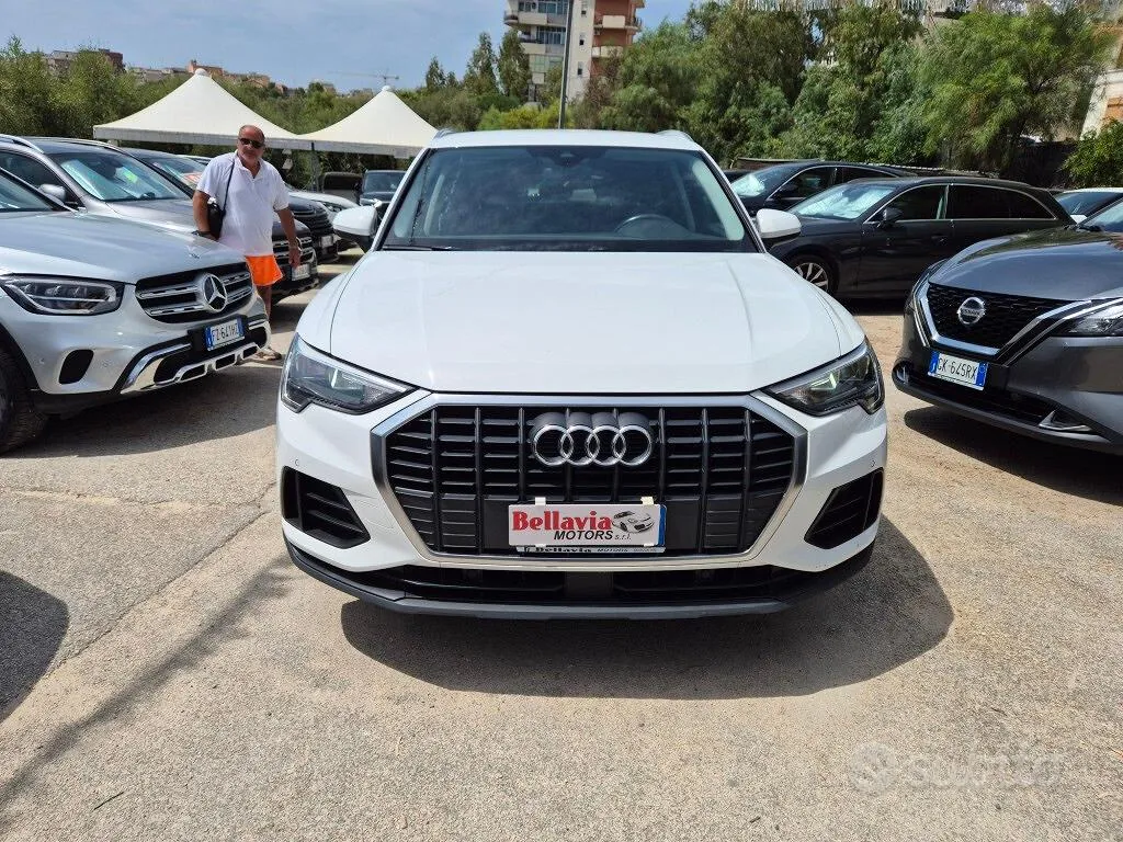 Audi Q3 2022 photo 3