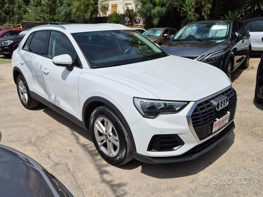 Audi Q3 2022 photo 4
