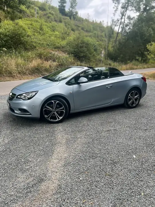 Opel Cascada