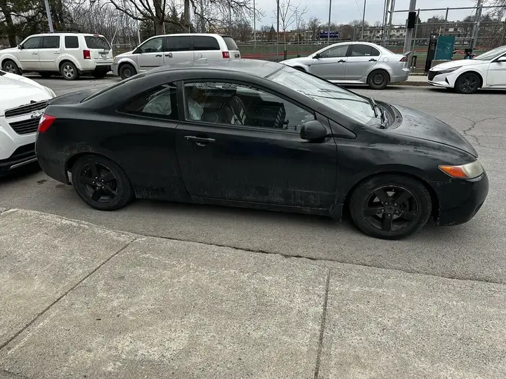 Honda Civic 2008 photo 3