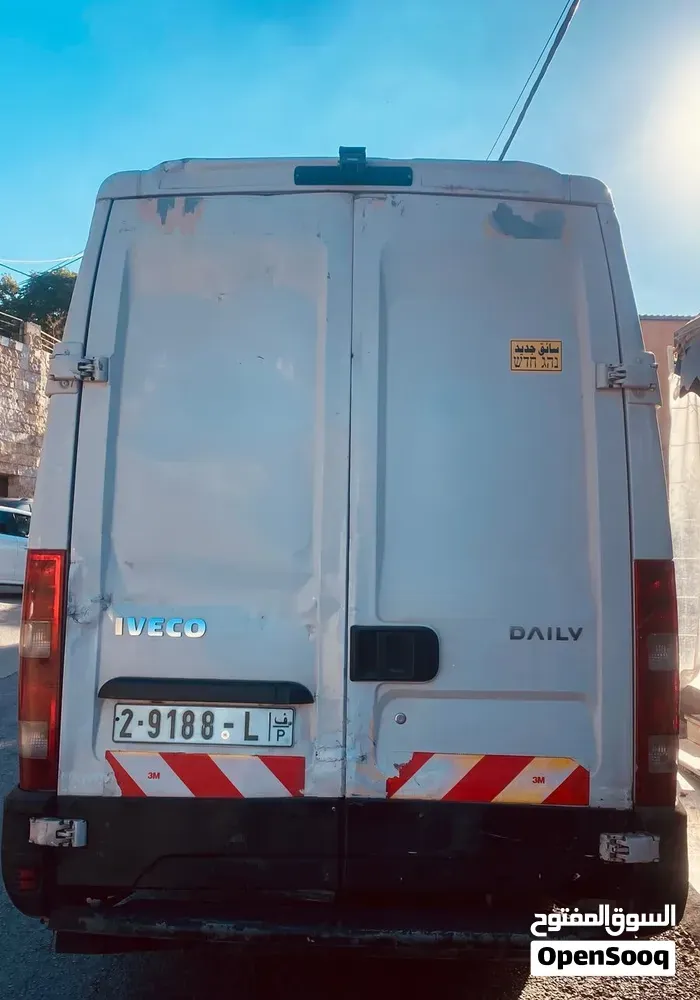 Iveco 2013 2013 photo 2