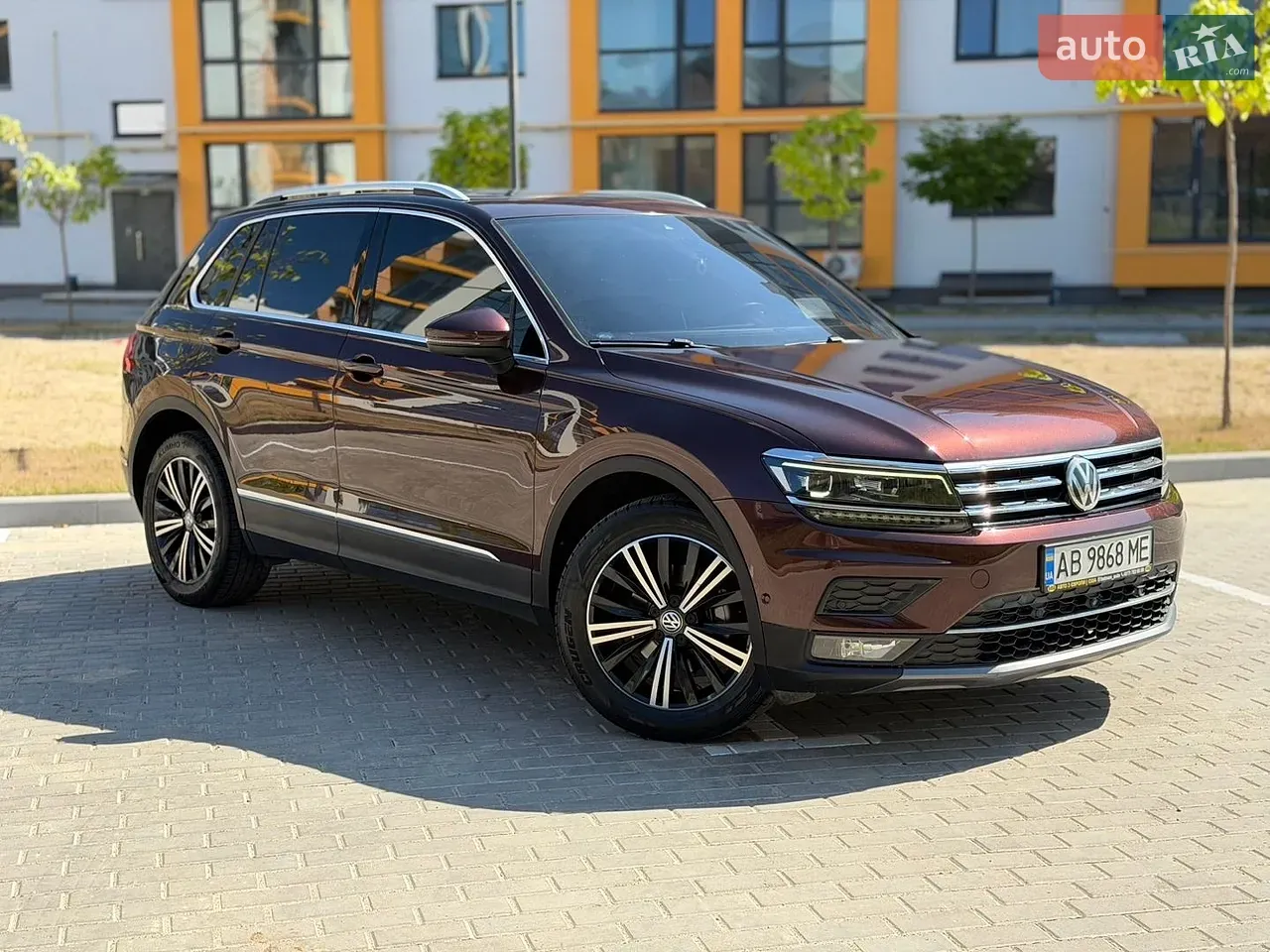 Volkswagen Tiguan 2018 photo 2