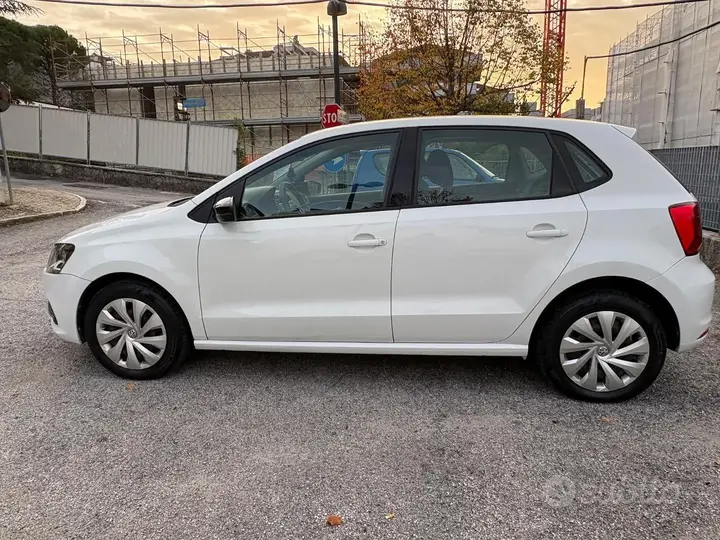 Volkswagen Polo 2016 photo 3