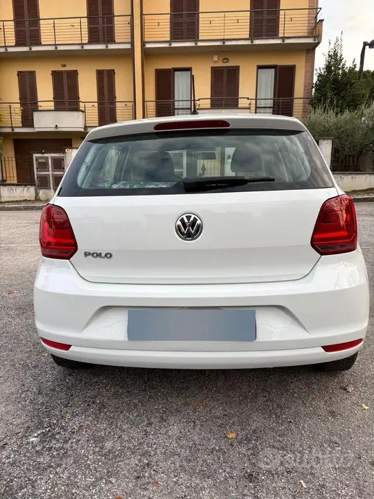Volkswagen Polo 2016 photo 4
