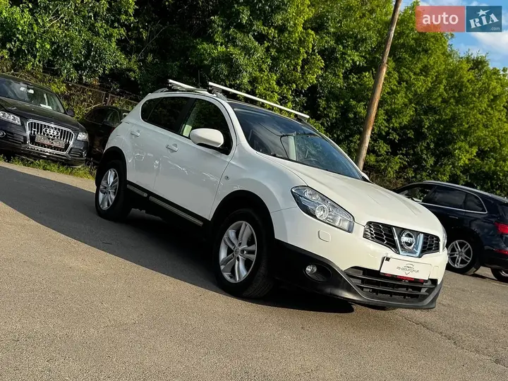 Nissan Qashqai 2012 photo 5