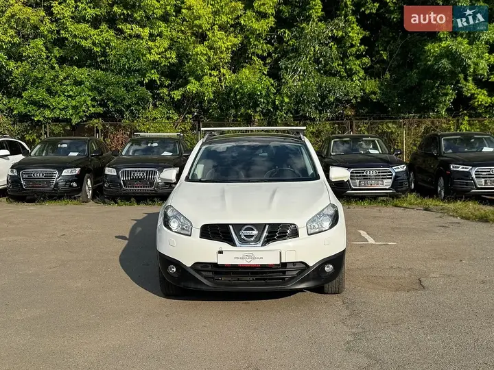 Nissan Qashqai 2012 photo 3
