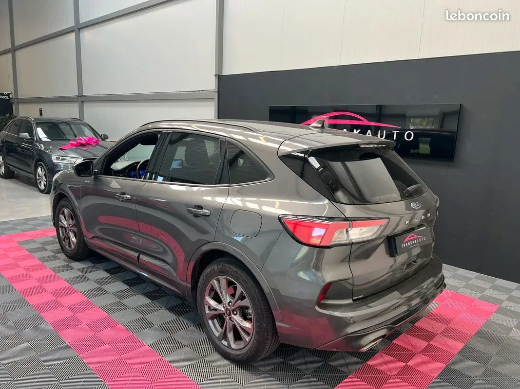Ford Kuga 2023 photo 3