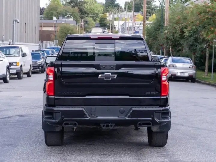 Chevrolet Silverado 1500 2025 photo 4