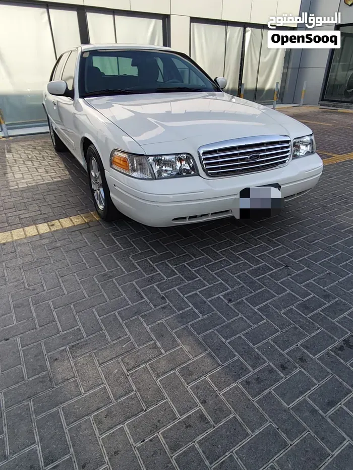 Ford Crown Victoria