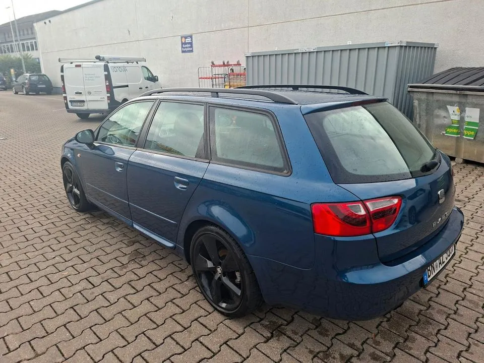 Seat Exeo