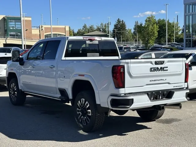 GMC Sierra 3500Hd 2026 photo 4