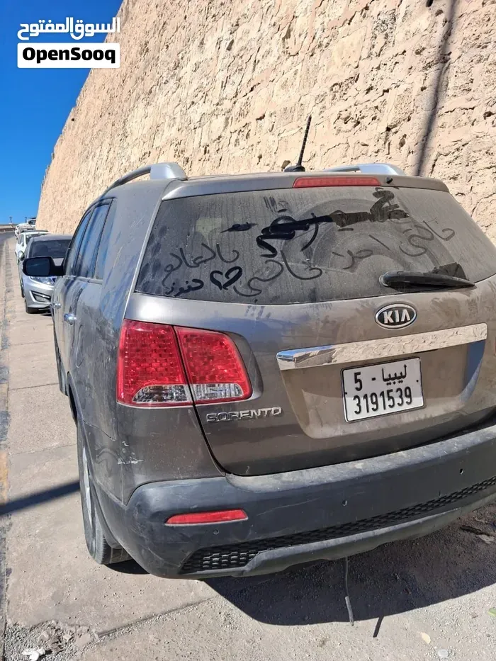 Kia Sorento 2011 photo 3