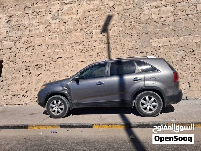 Kia Sorento 2011 photo 4