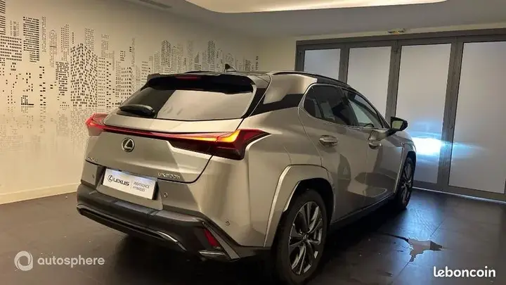 Lexus Ux 2024 photo 5