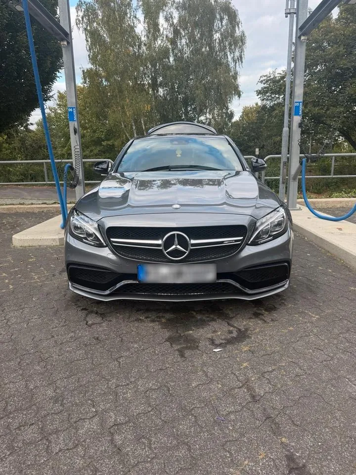 Mercedes-Benz C 63 S Amg