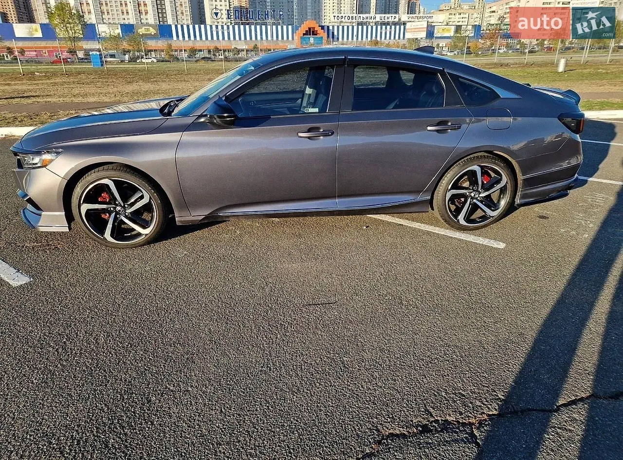 Honda Accord 2018 photo 2