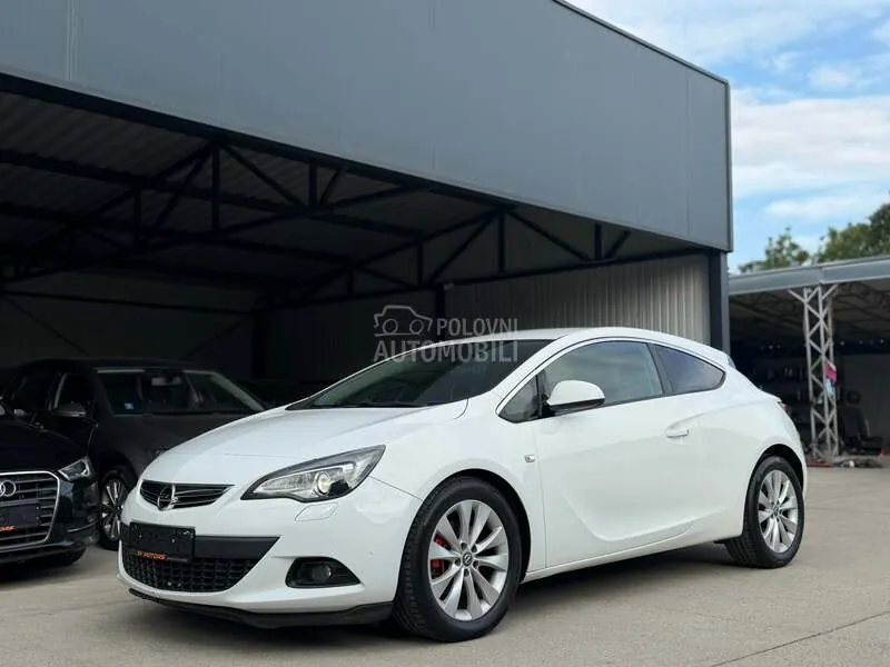 Opel Astra J 2012 photo 3