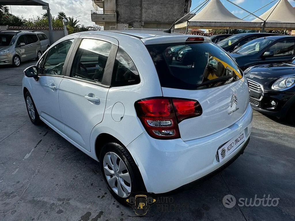 Citroen C3 2011 photo 4