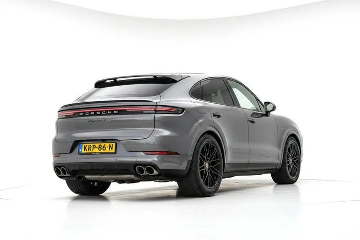 Porsche Cayenne 2025 photo 3