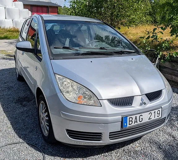 Mitsubishi Colt