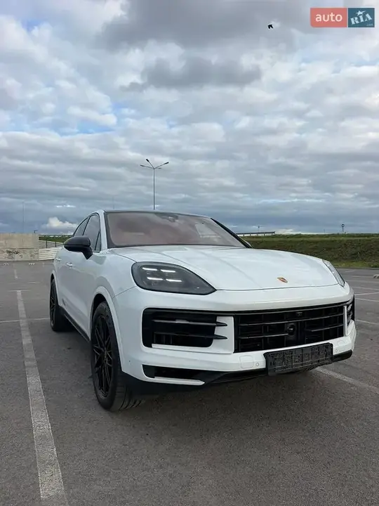 Porsche Cayenne 2023 photo 4