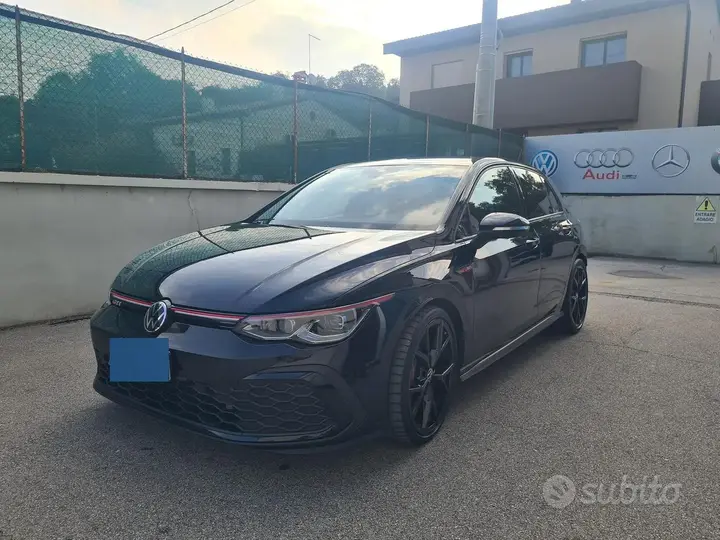 Volkswagen Golf 8 Gti