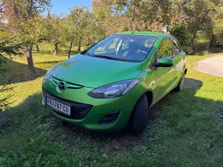 Mazda Mazda2